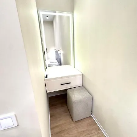 Doroshenka Street 19-3 * Львов