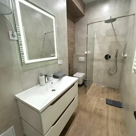 Doroshenka Street 19-3