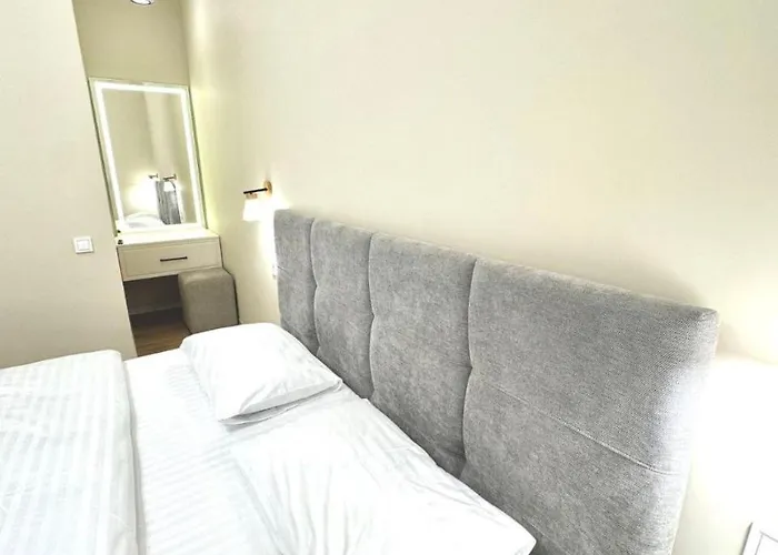 Doroshenka Street 19-3 公寓